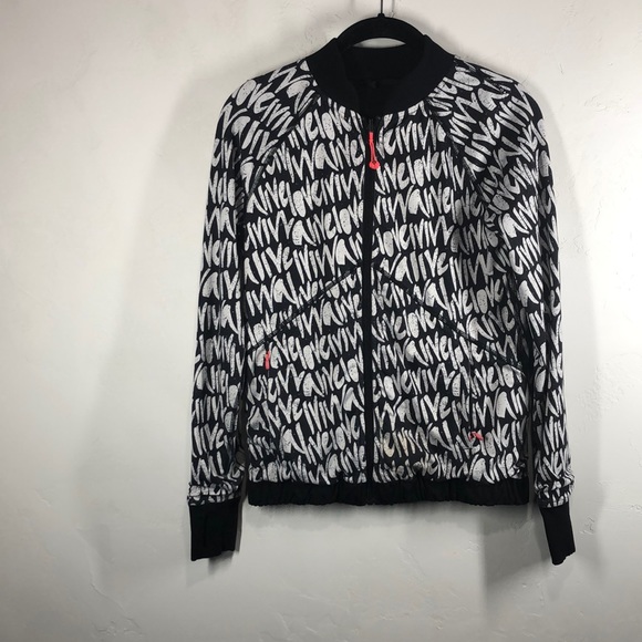 Ivivva Other - Ivivva Lululemon black and white reversible jacket size 14